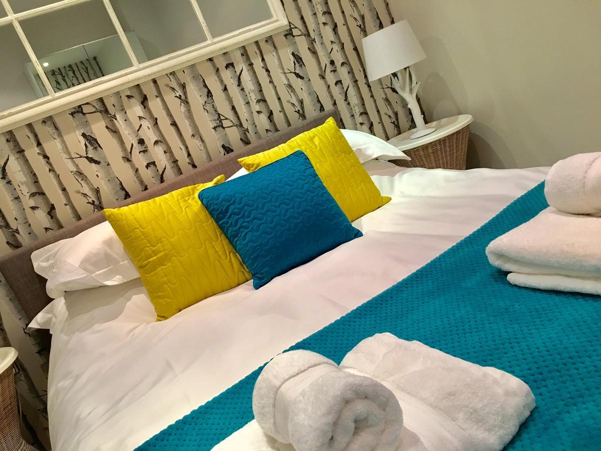 Апартаменты Russet Quarter, Parking Subject To Availability Йорк Экстерьер фото